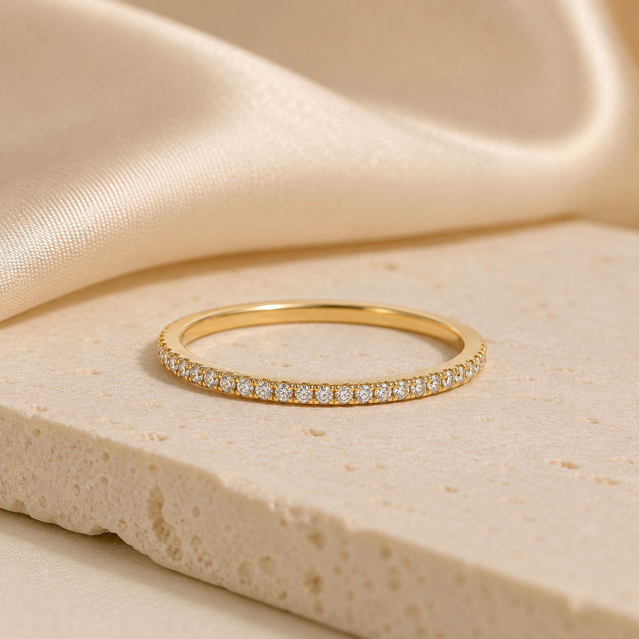 Aurelia Pavé Band